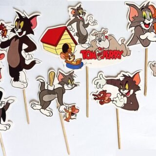 #4 Cartoon Cake Topper For Birthday Cake