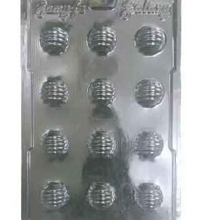 PVC Shell-shaped Chocolate Mould (pack of 1)